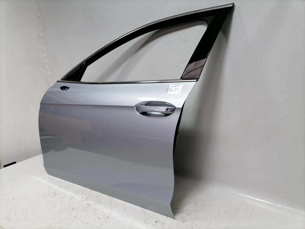 VW Passat B9 original Tür vorn links LM7P Oyster Silver Rohbau Bj.2024